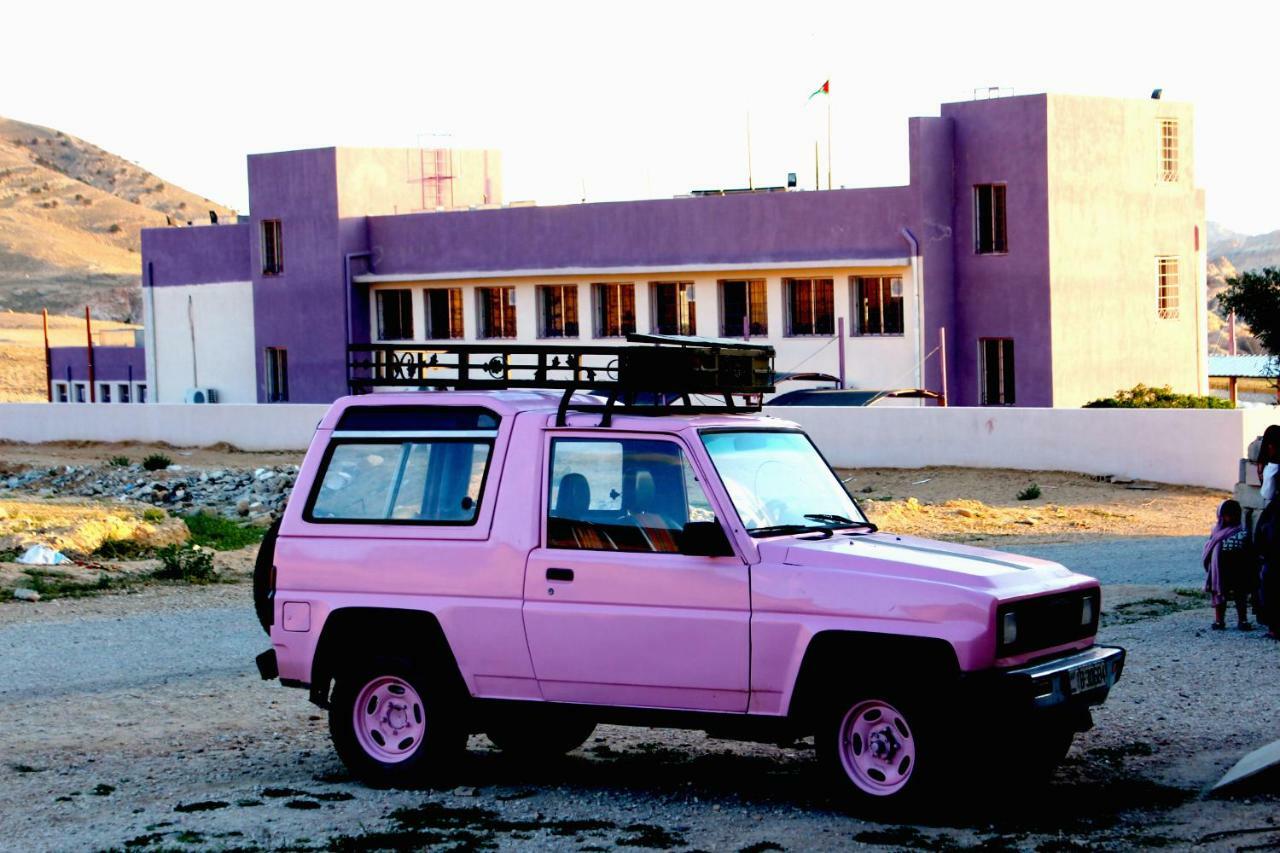 Bedouin Pink Ecohouse Bed & Breakfast Wadi Musa Eksteriør bilde