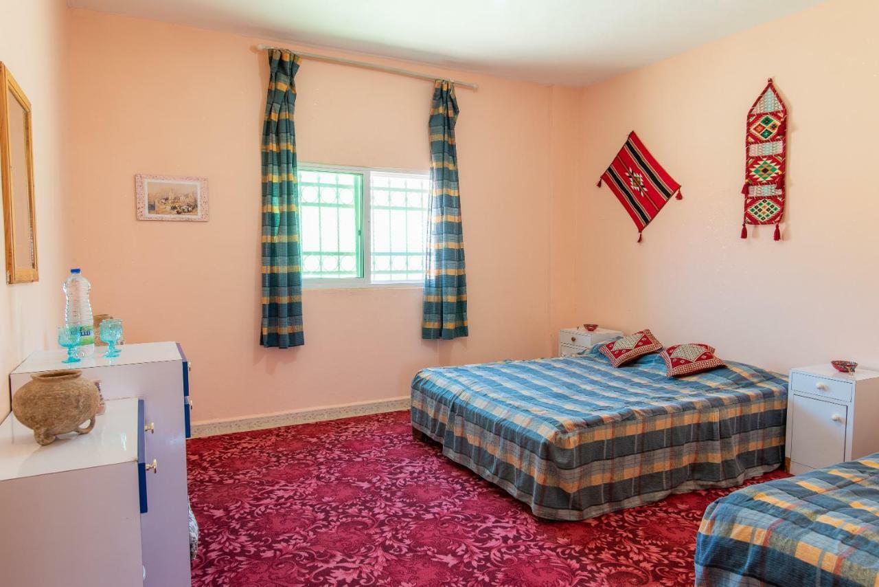 Bedouin Pink Ecohouse Bed & Breakfast Wadi Musa Eksteriør bilde