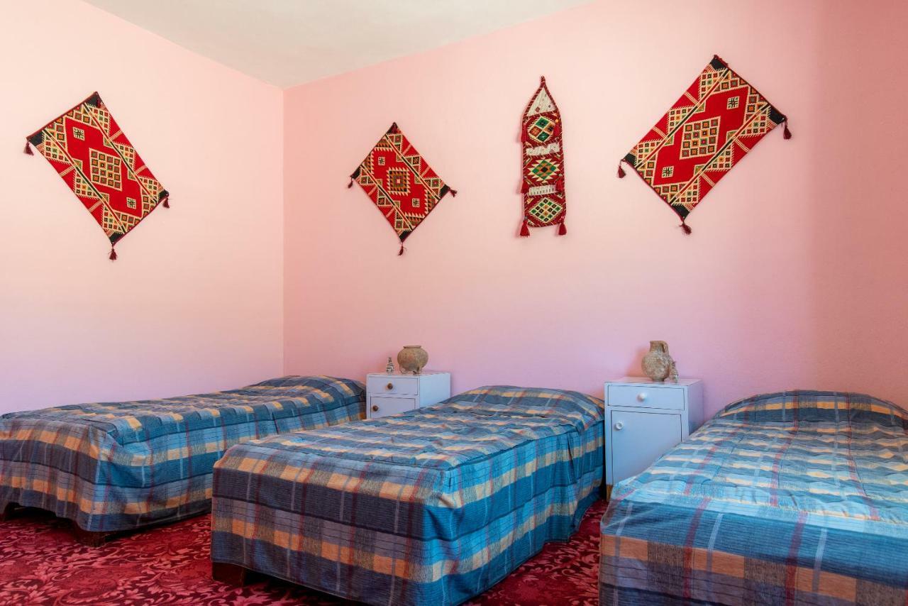 Bedouin Pink Ecohouse Bed & Breakfast Wadi Musa Eksteriør bilde
